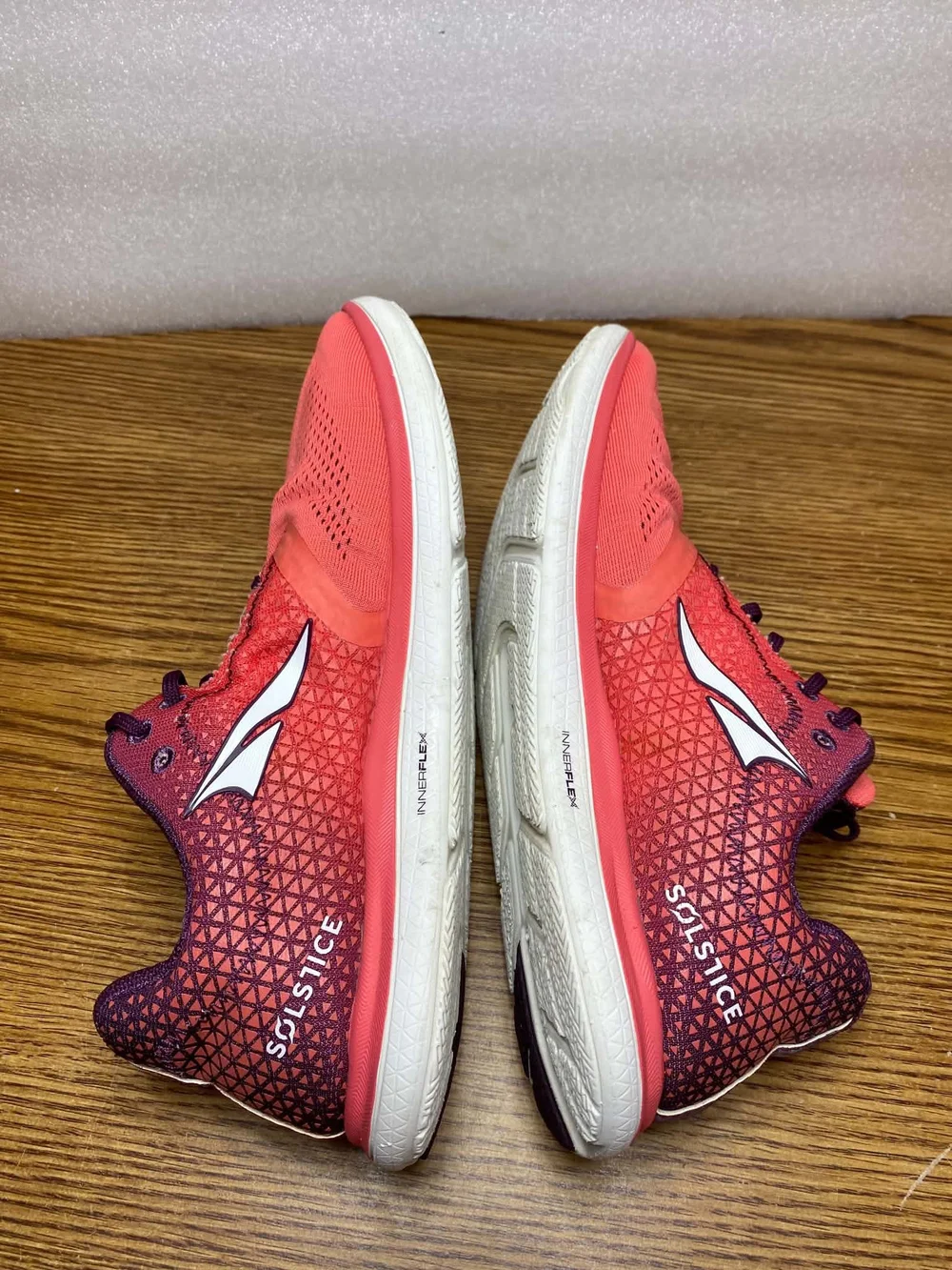 Altra Solstice ALW1836P662 Womens Size 9W Pink Purple Sneakers Running Shoes